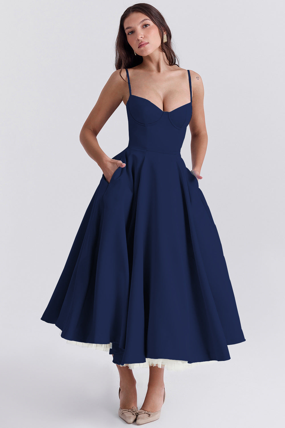Valeria - Vestido midi romántico de verano
