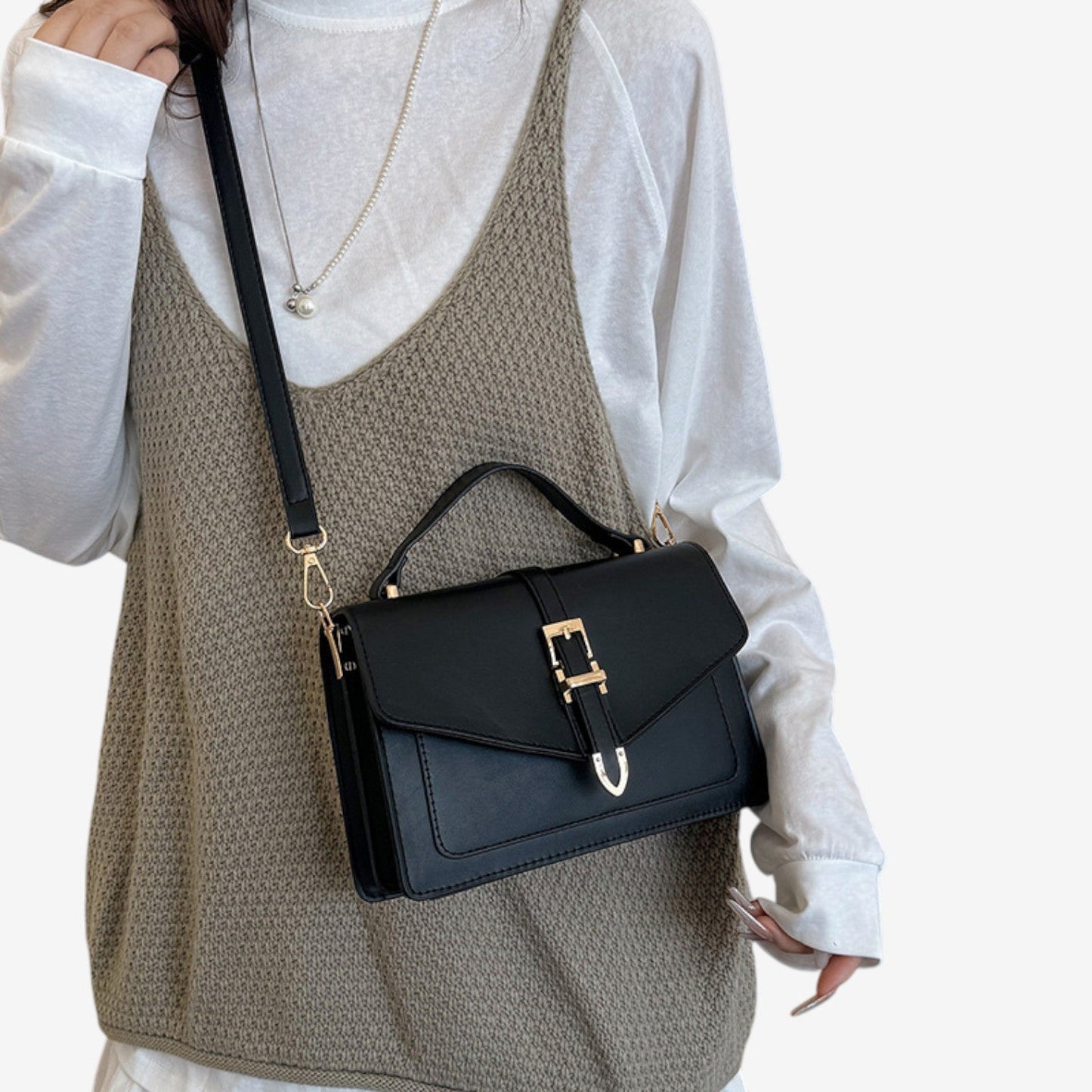 Bolso con cinturón