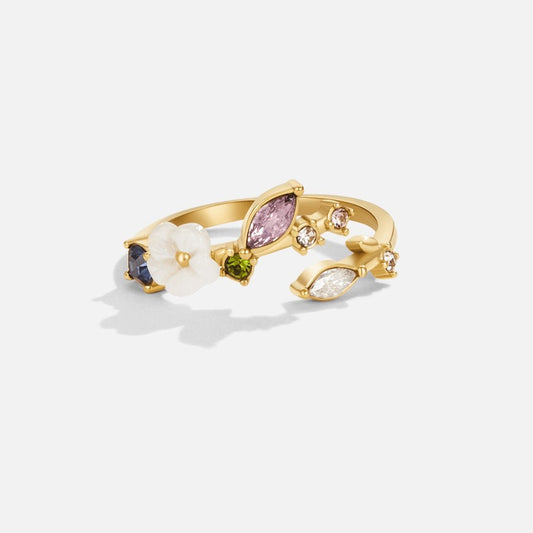 Anillo Flor blanca cristalina Oro