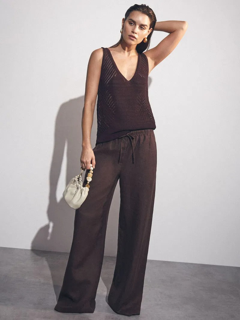 Pantalones de corte holgado y pierna ancha