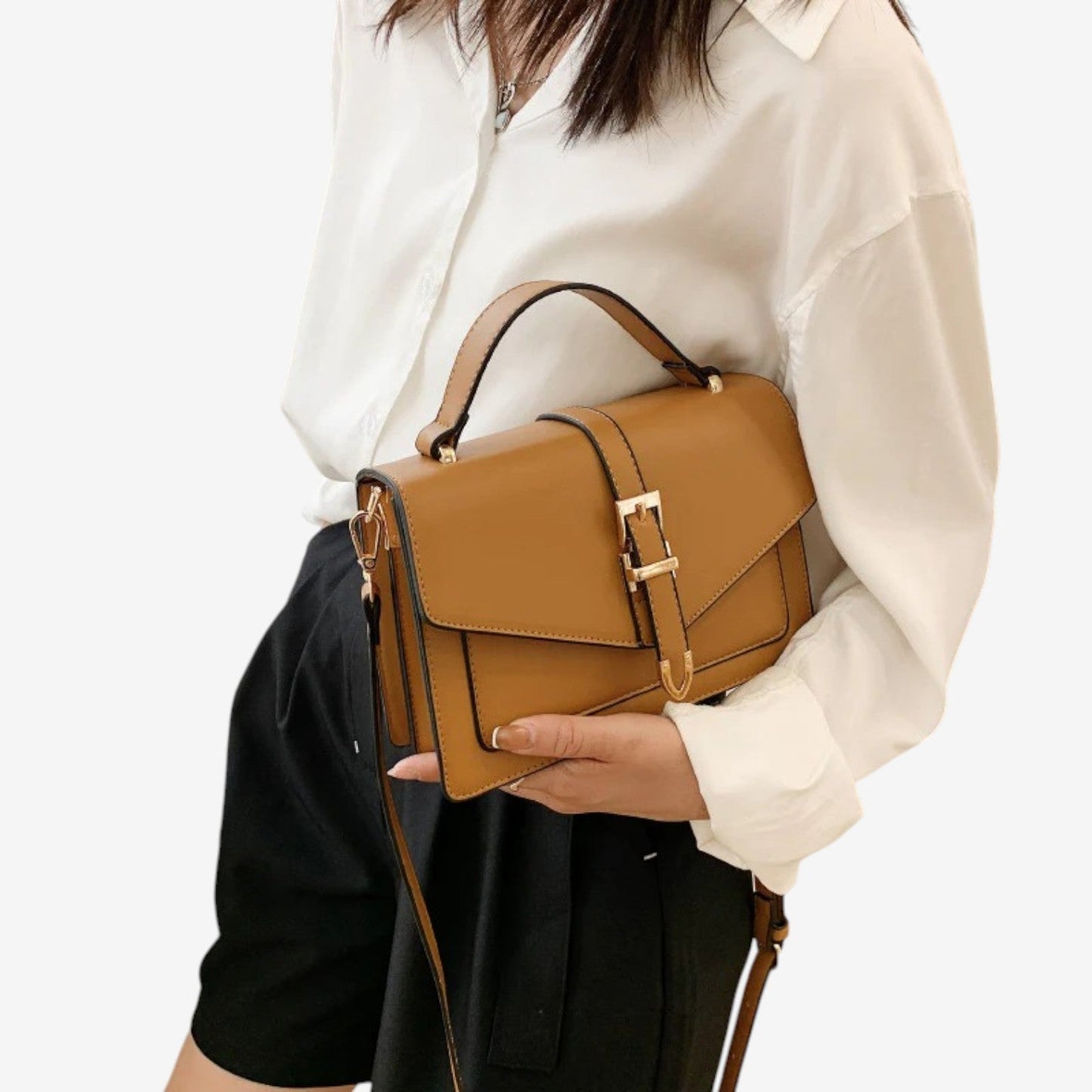 Bolso con cinturón