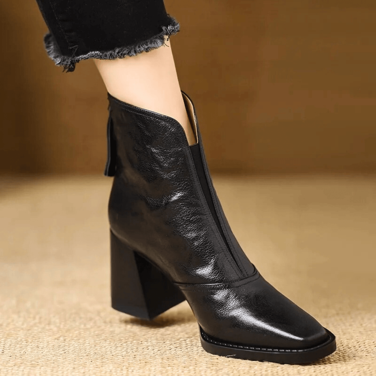 Luna | Botas de Lujo con Tacón Medio
