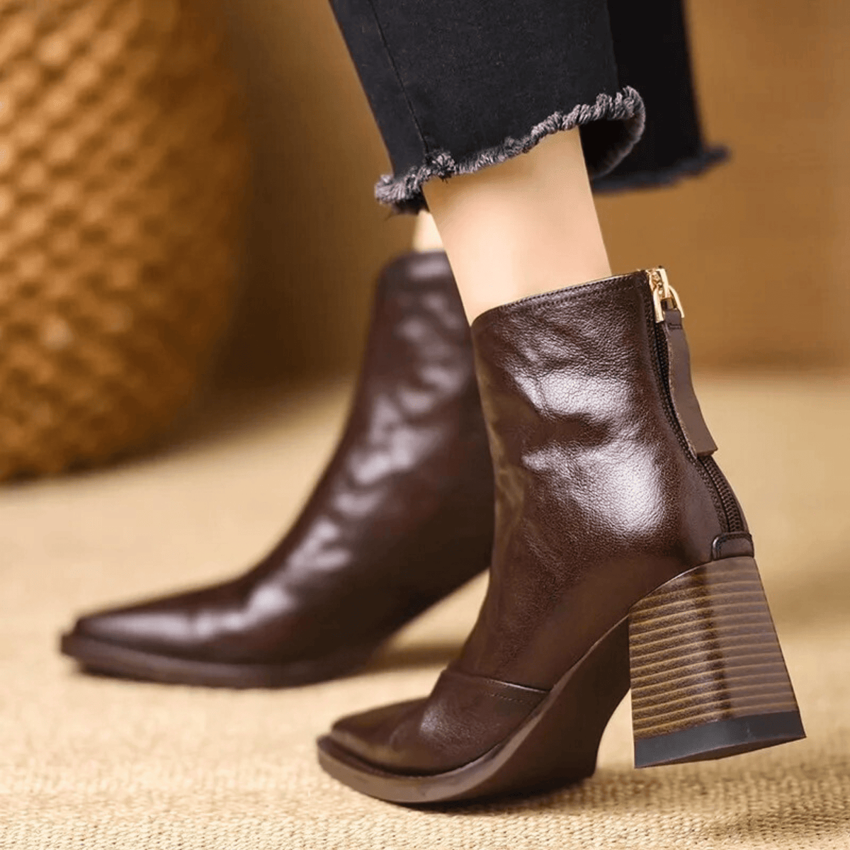 Luna | Botas de Lujo con Tacón Medio